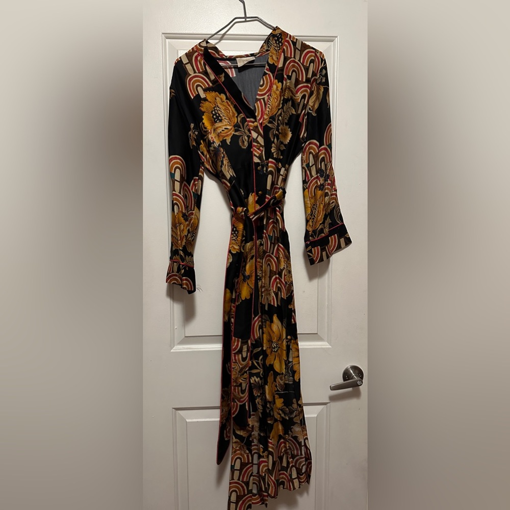 DX collection floral print satin belted dress.